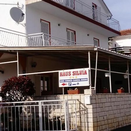 Haus Silvia Jadranovo Exterior photo
