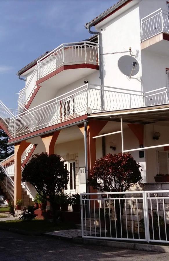 Haus Silvia Jadranovo Exterior photo